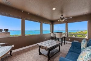 Interior rental house top floor room with Canyon Lake view